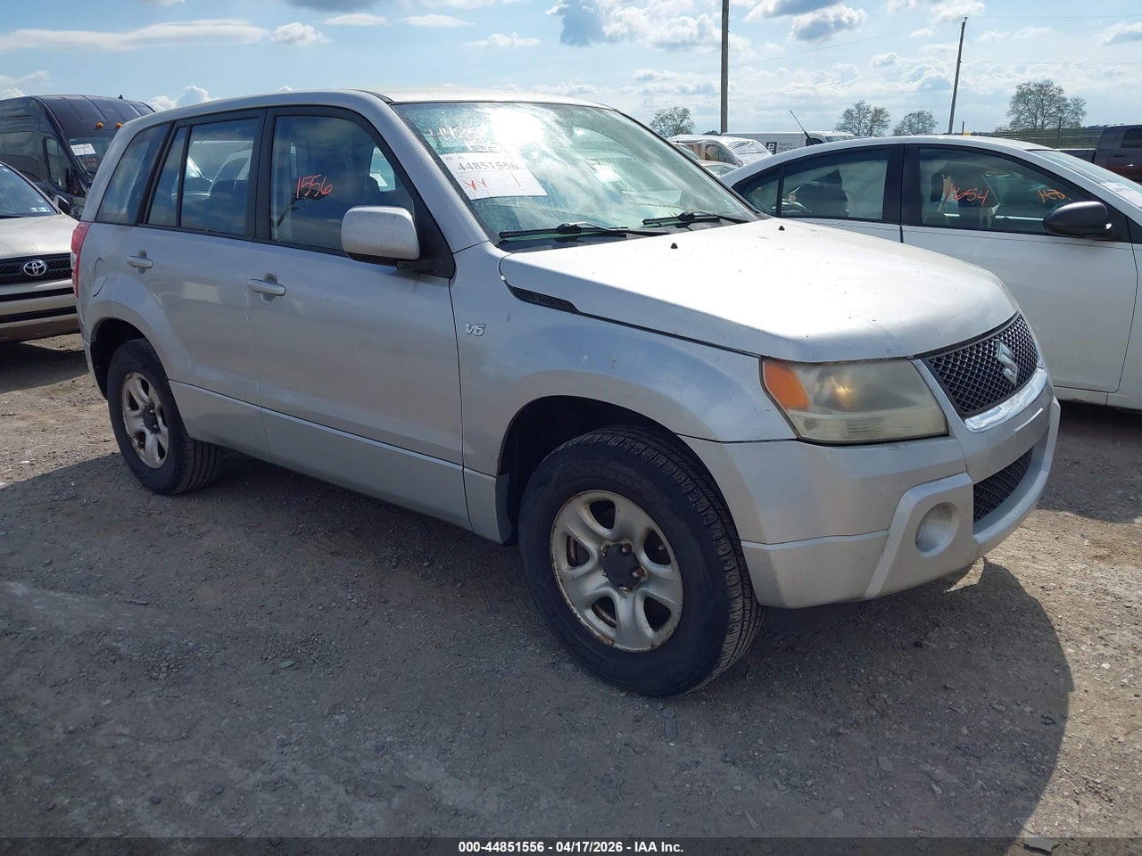 JS3TD941284****** · 2008 SUZUKI GRAND VITARA