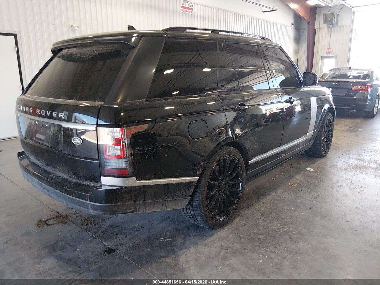 2015 LAND ROVER RANGE ROVER 5.0L V8 SUPERCHARGED · 4/11