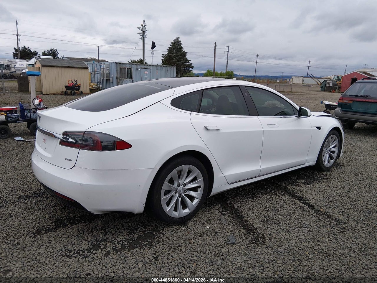 2017 TESLA MODEL S 100D/60D/75D/90D/P100D · 4/11