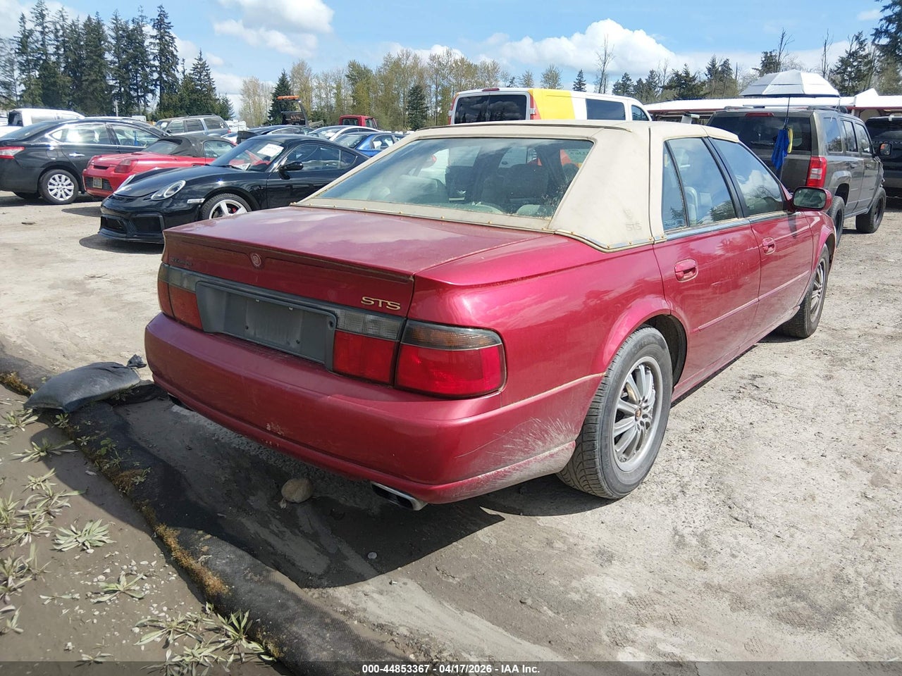 2000 CADILLAC SEVILLE STS · 4/11