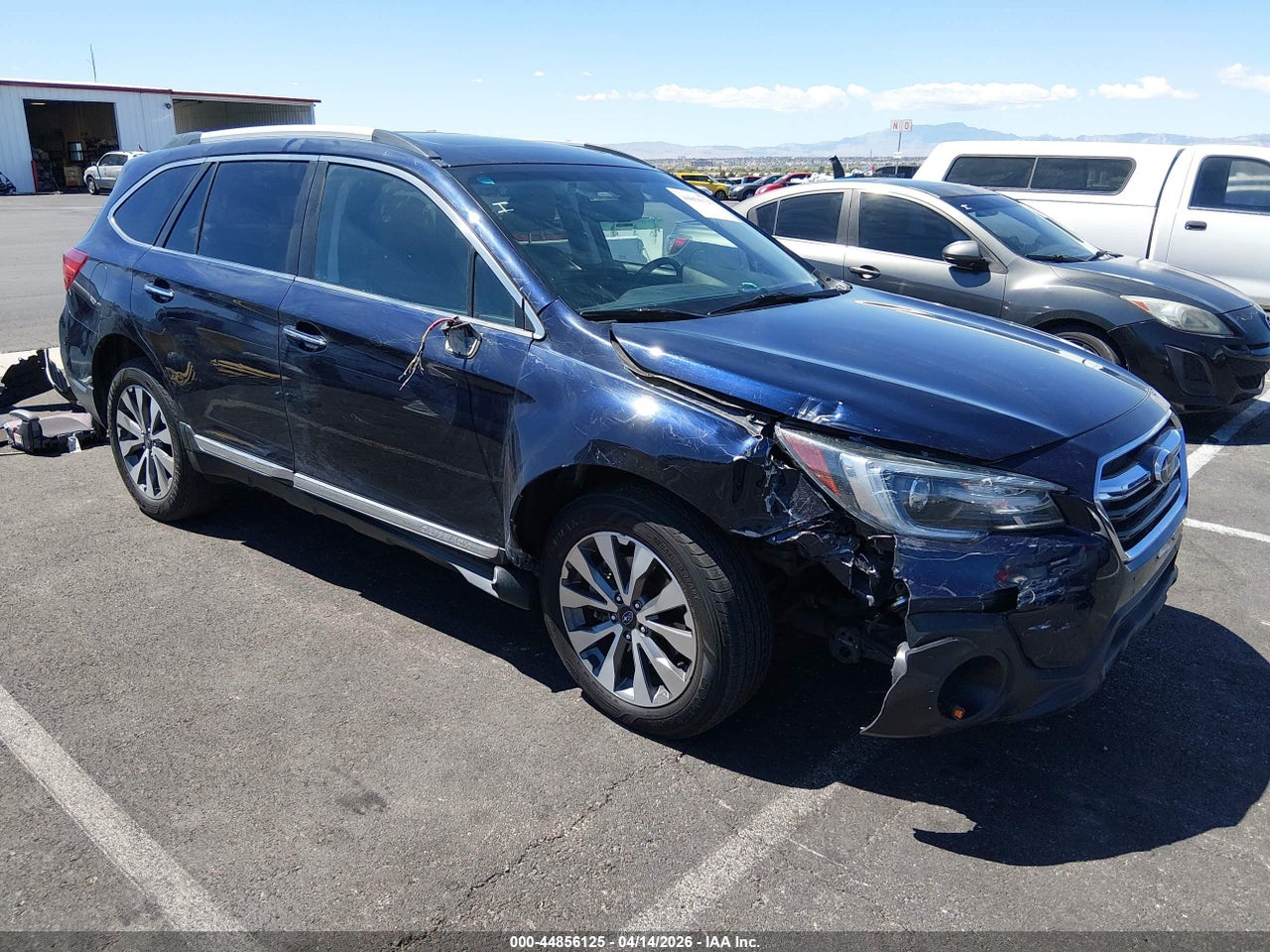 4S4BSETC4J3****** · 2018 SUBARU OUTBACK 3.6R TOURING