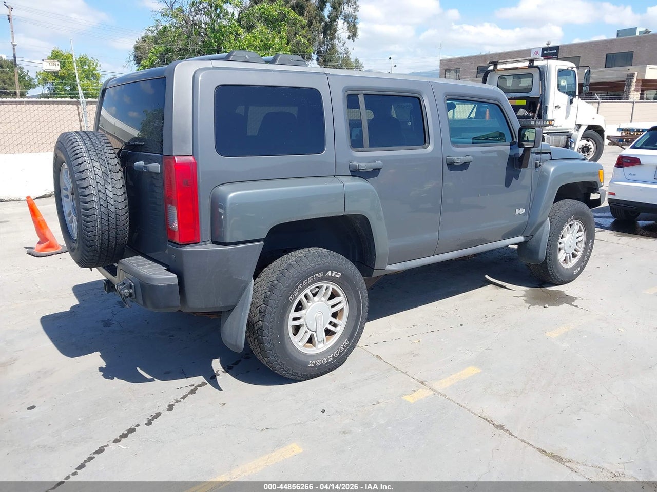 2008 HUMMER H3 SUV   · 4/11