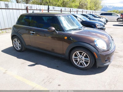 WMWSU3C53BT****** · 2011 MINI COOPER