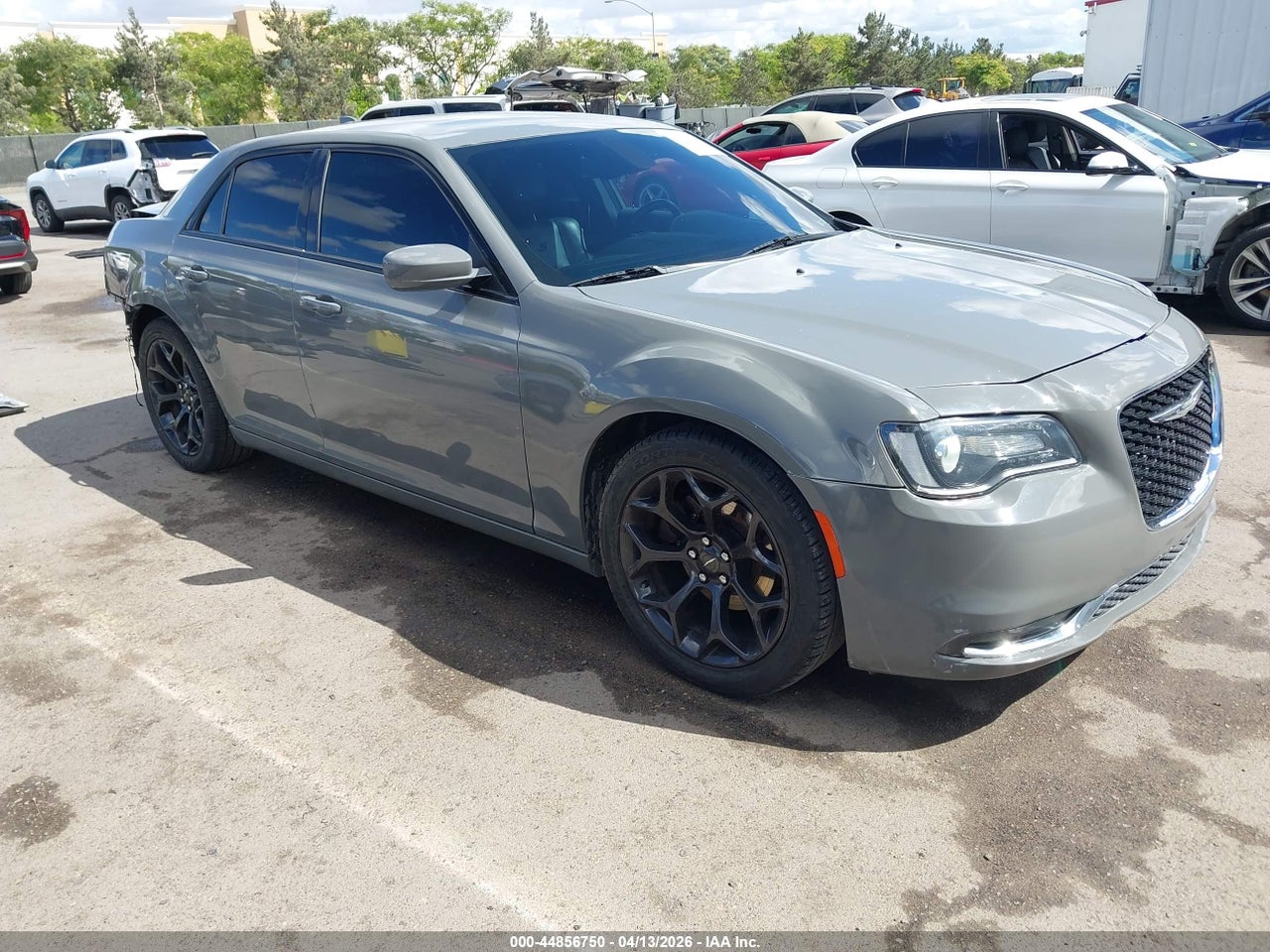 2C3CCABG9KH****** · 2019 CHRYSLER 300 300S