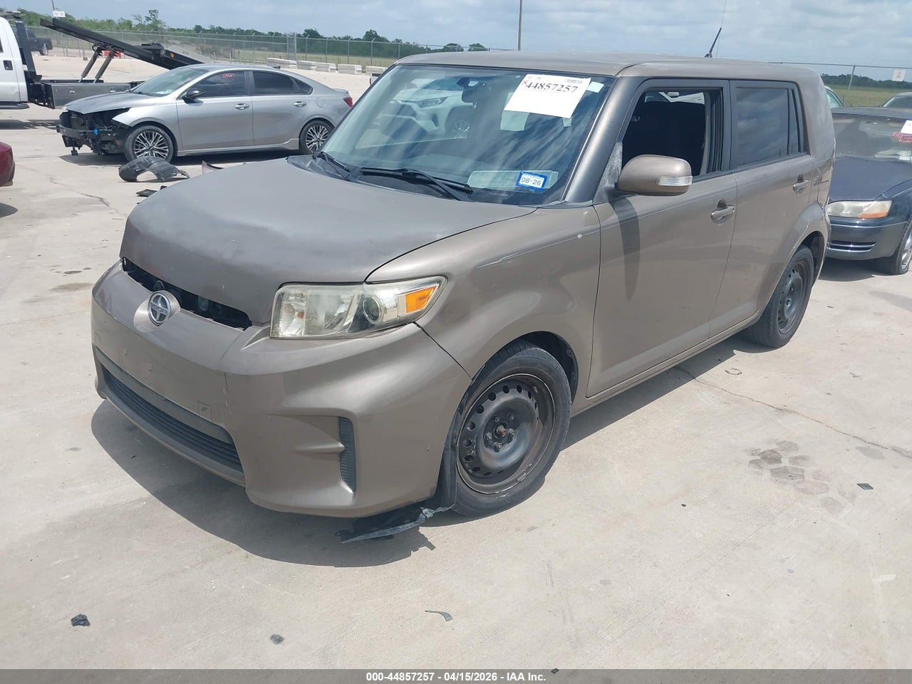 2011 SCION XB · 2/11