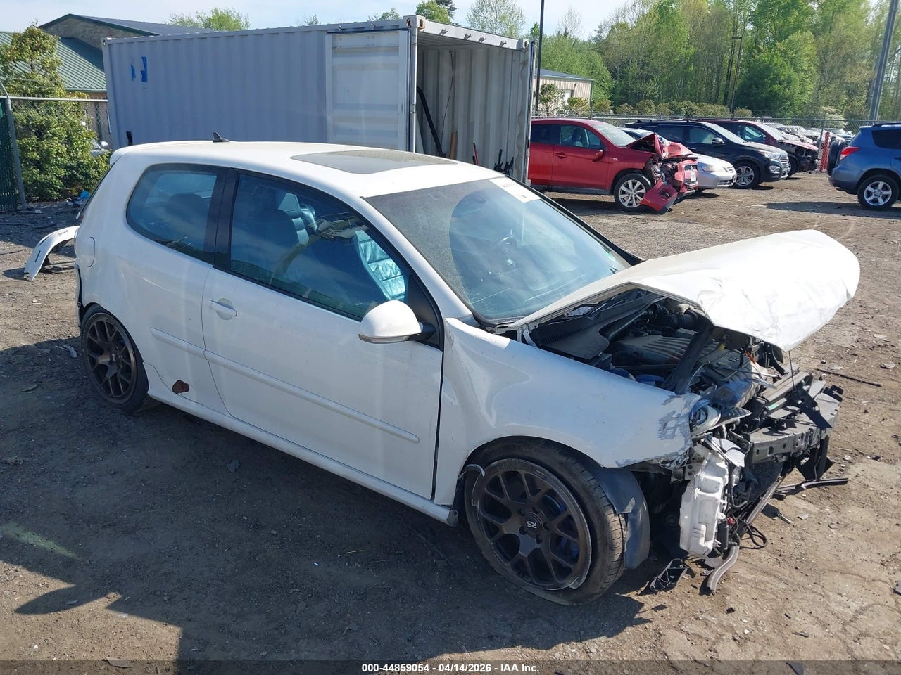 WVWKC71K18W****** · 2008 VOLKSWAGEN R32