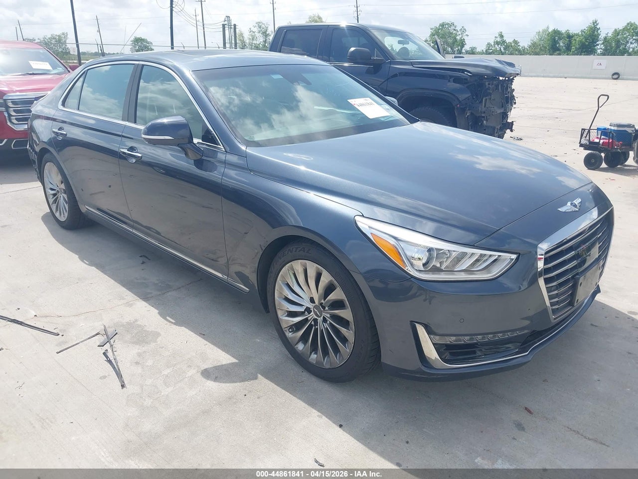 KMHG34JA6HU****** · 2017 GENESIS G90 3.3T PREMIUM