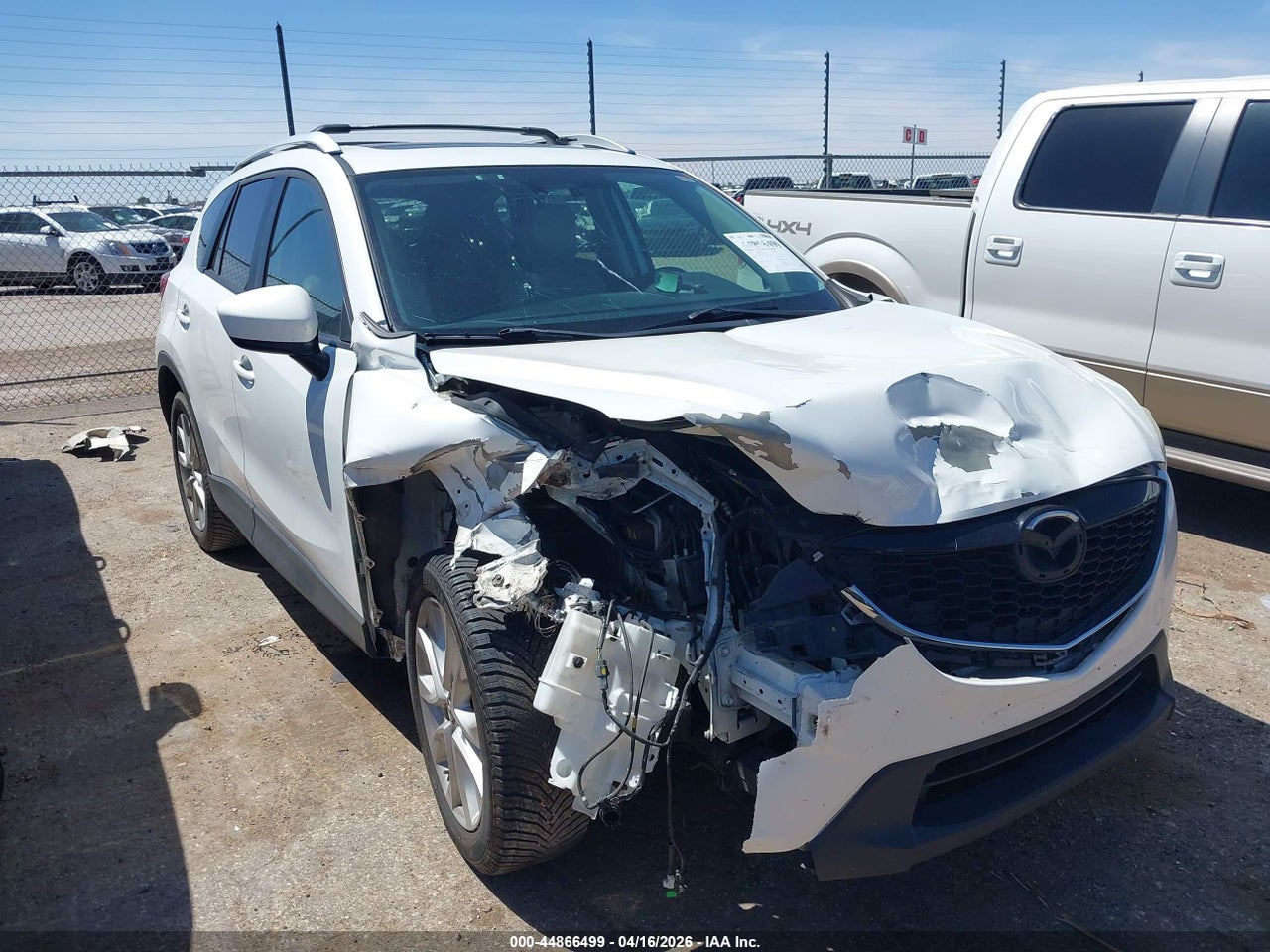 JM3KE2DY6E0****** · 2014 MAZDA CX-5 GRAND TOURING
