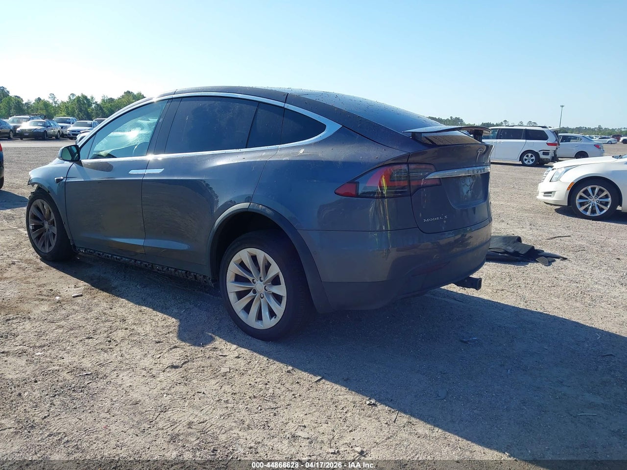 2018 TESLA MODEL X 100D/75D/P100D · 3/11