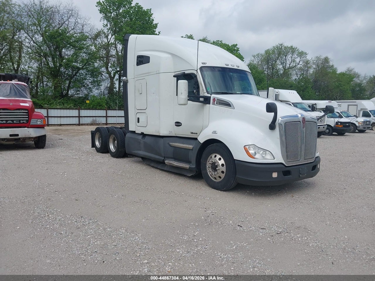 1XKYDP9X1JJ****** · 2018 KENWORTH T680