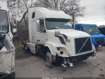 2014 VOLVO VN VNL
