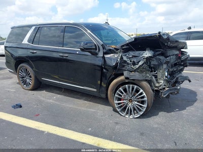 1GYS4BKL7RR****** · 2024 CADILLAC ESCALADE 4WD PREMIUM LUXURY