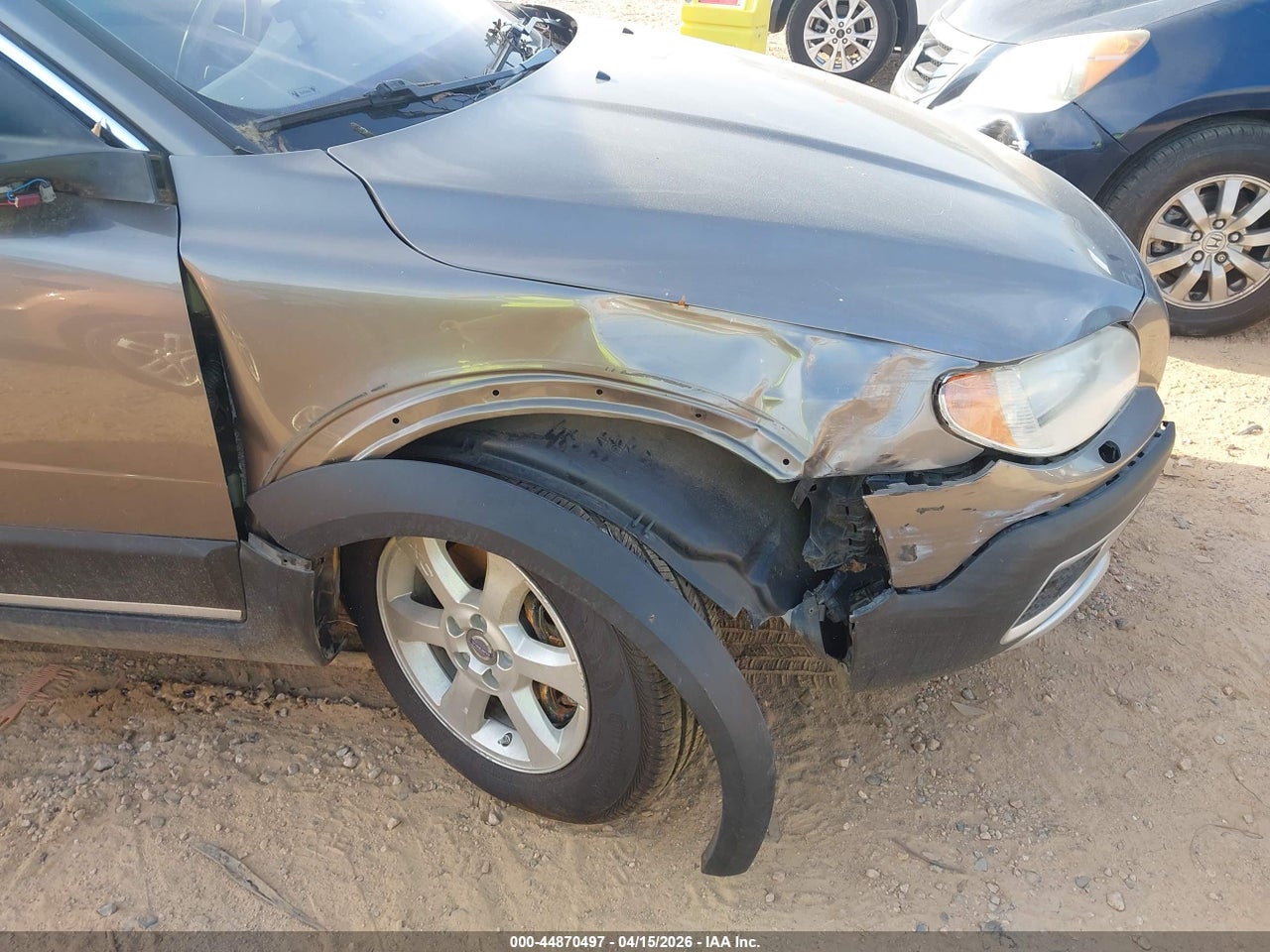 2011 VOLVO XC70 3.2 · 6/11