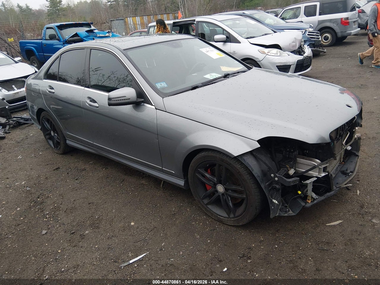 WDDGF8AB2DR****** · 2013 MERCEDES-BENZ C 300 SPORT 4MATIC