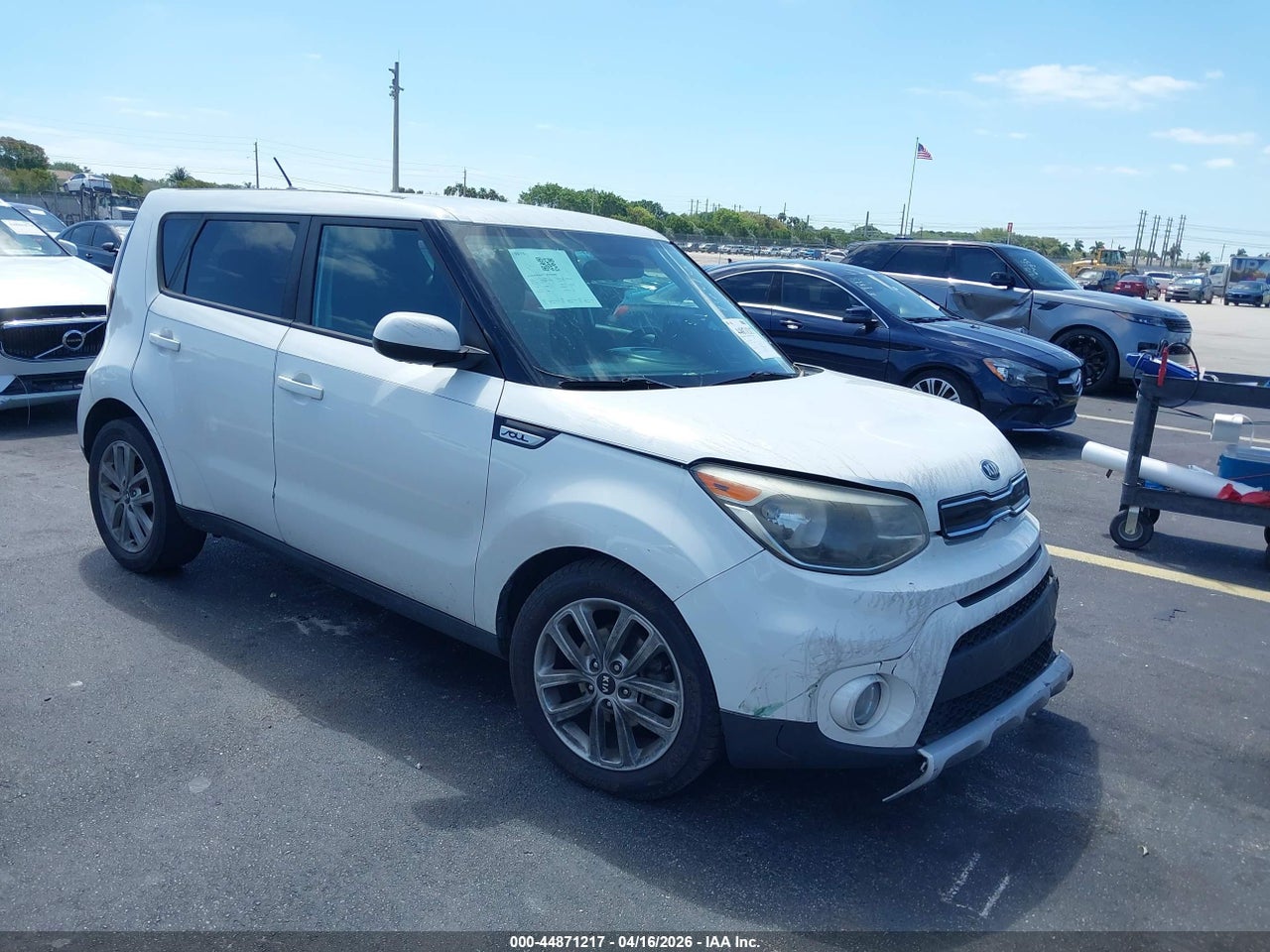 KNDJP3A52J7****** · 2018 KIA SOUL +