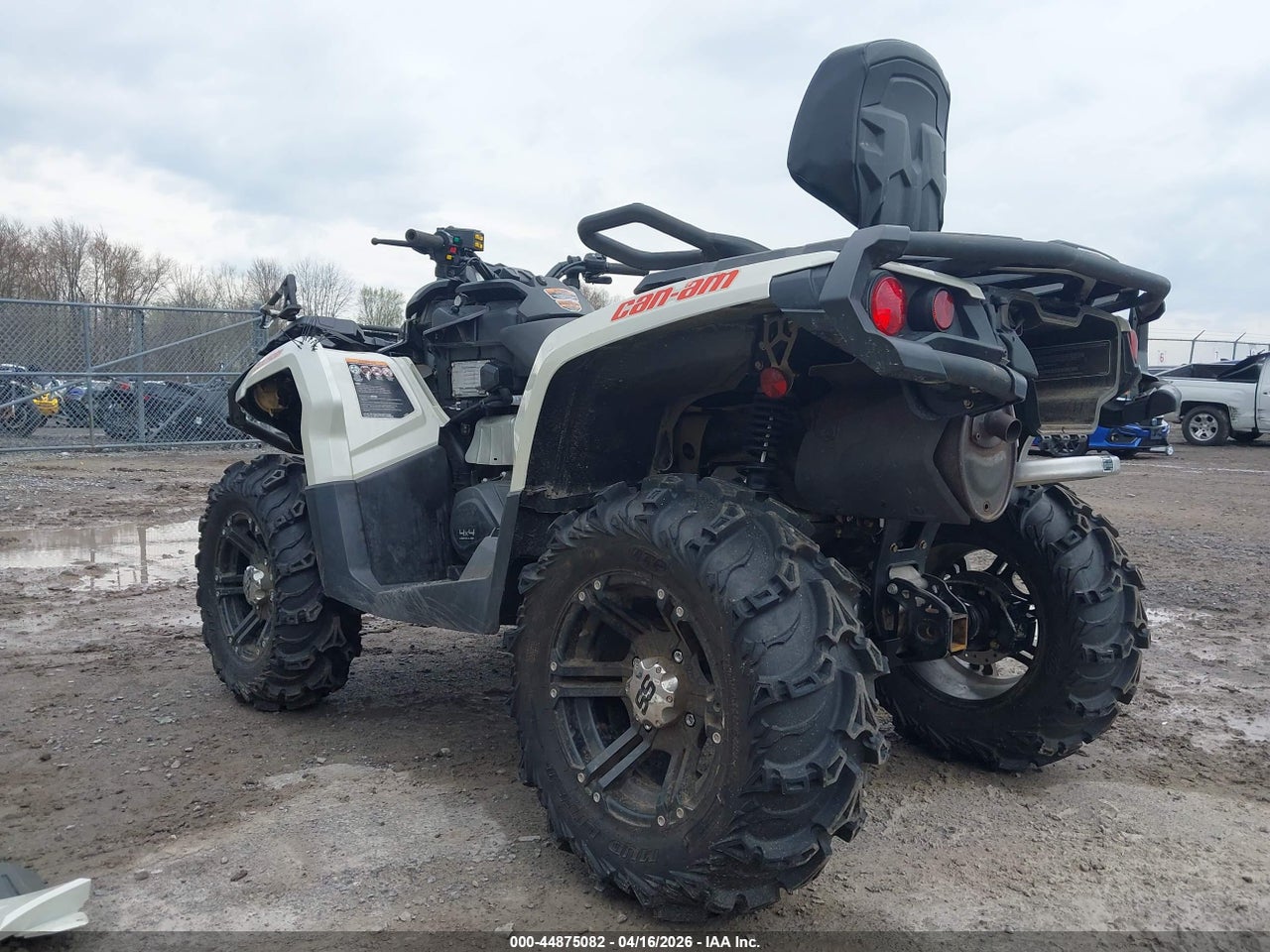 2017 CAN-AM OUTLANDER MAX XT 1000R/XT-P 1000R · 3/11