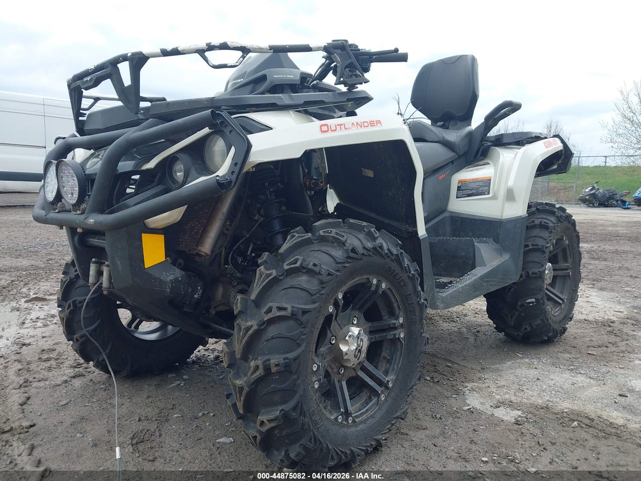 2017 CAN-AM OUTLANDER MAX XT 1000R/XT-P 1000R · 2/11