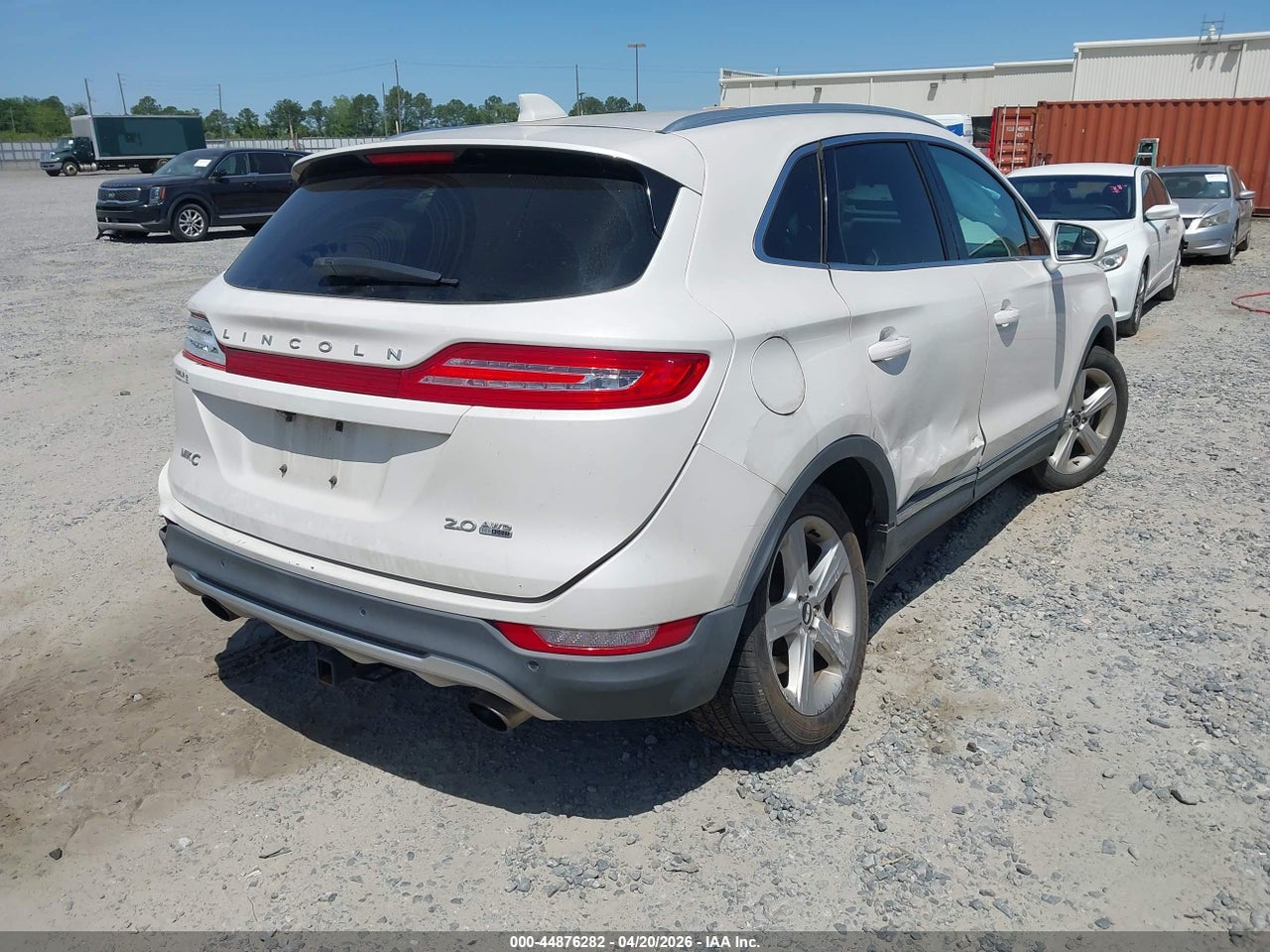 2016 LINCOLN MKC PREMIER · 6/10