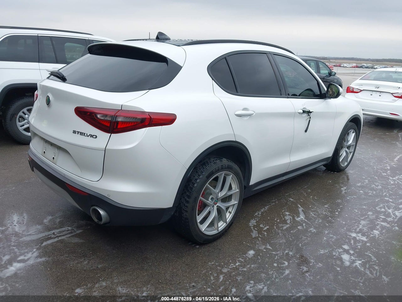 2019 ALFA ROMEO STELVIO TI SPORT AWD · 4/11