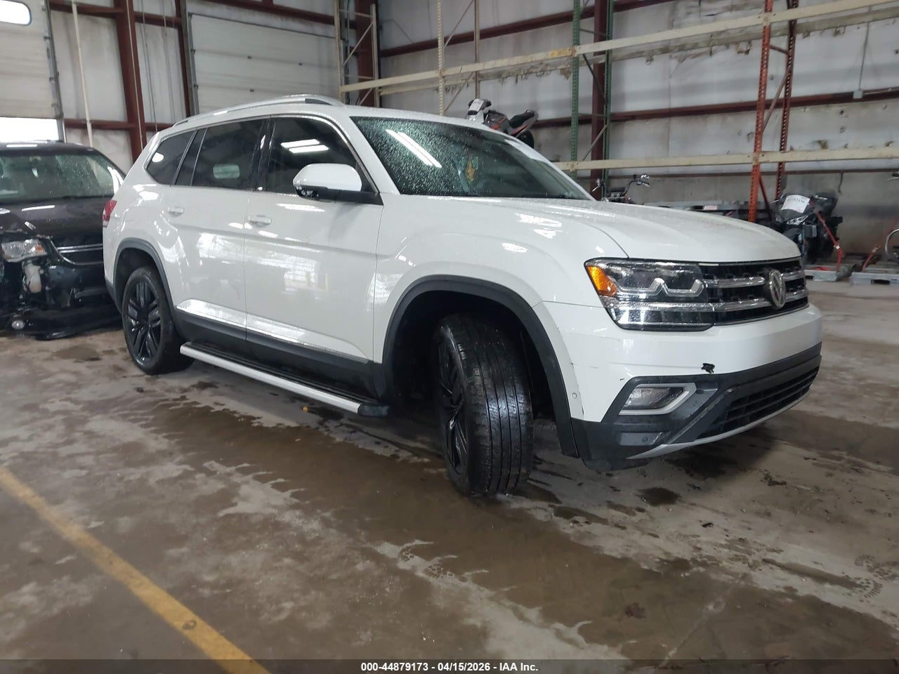 1V2NR2CA1KC****** · 2019 VOLKSWAGEN ATLAS 3.6L V6 SEL PREMIUM