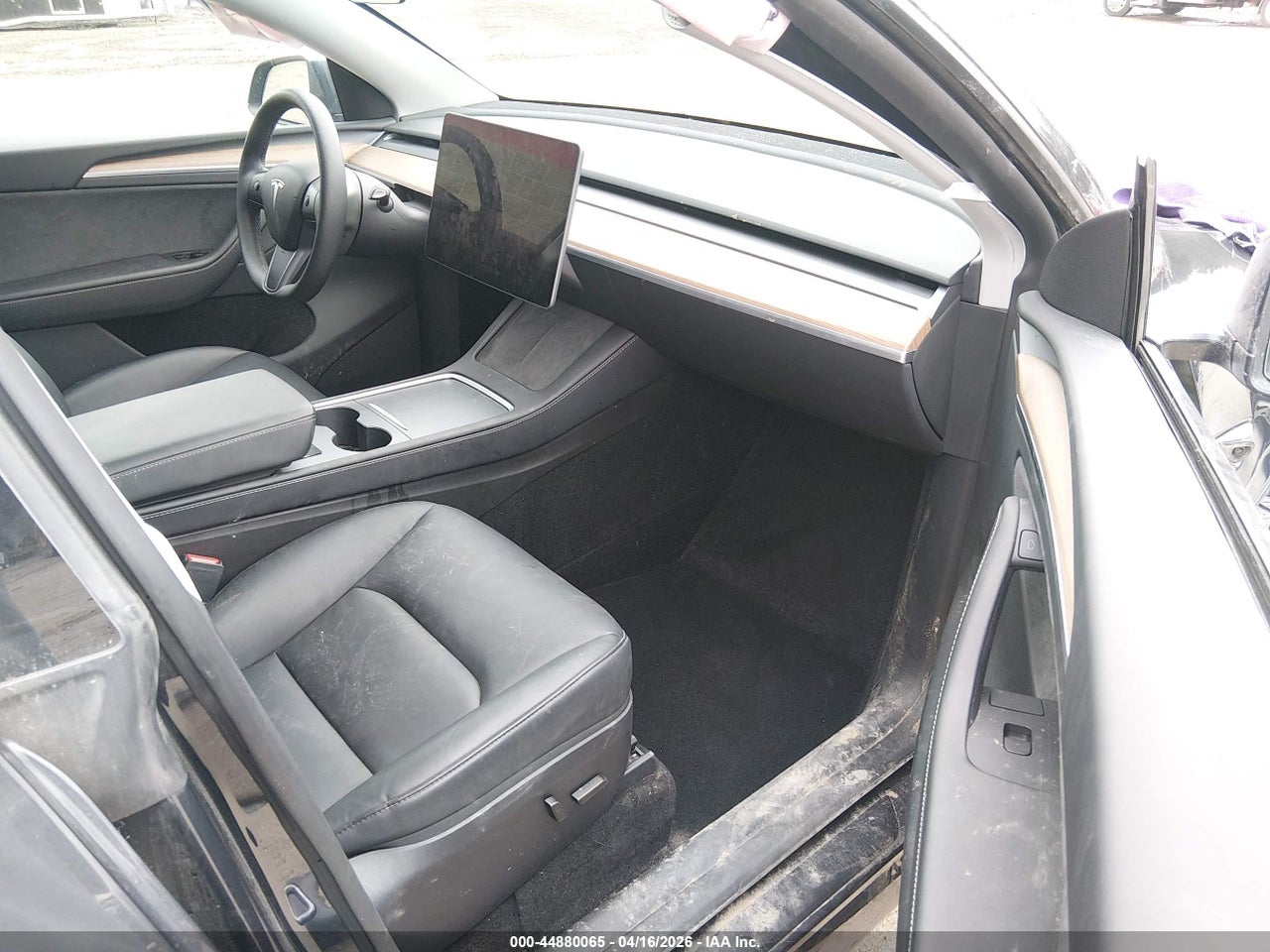 2025 TESLA MODEL Y LONG RANGE DUAL MOTOR ALL-WHEEL DRIVE · 5/11