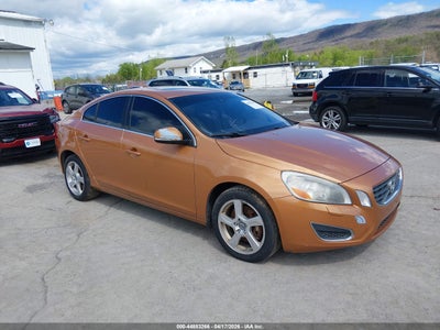 2013 VOLVO S60 T5