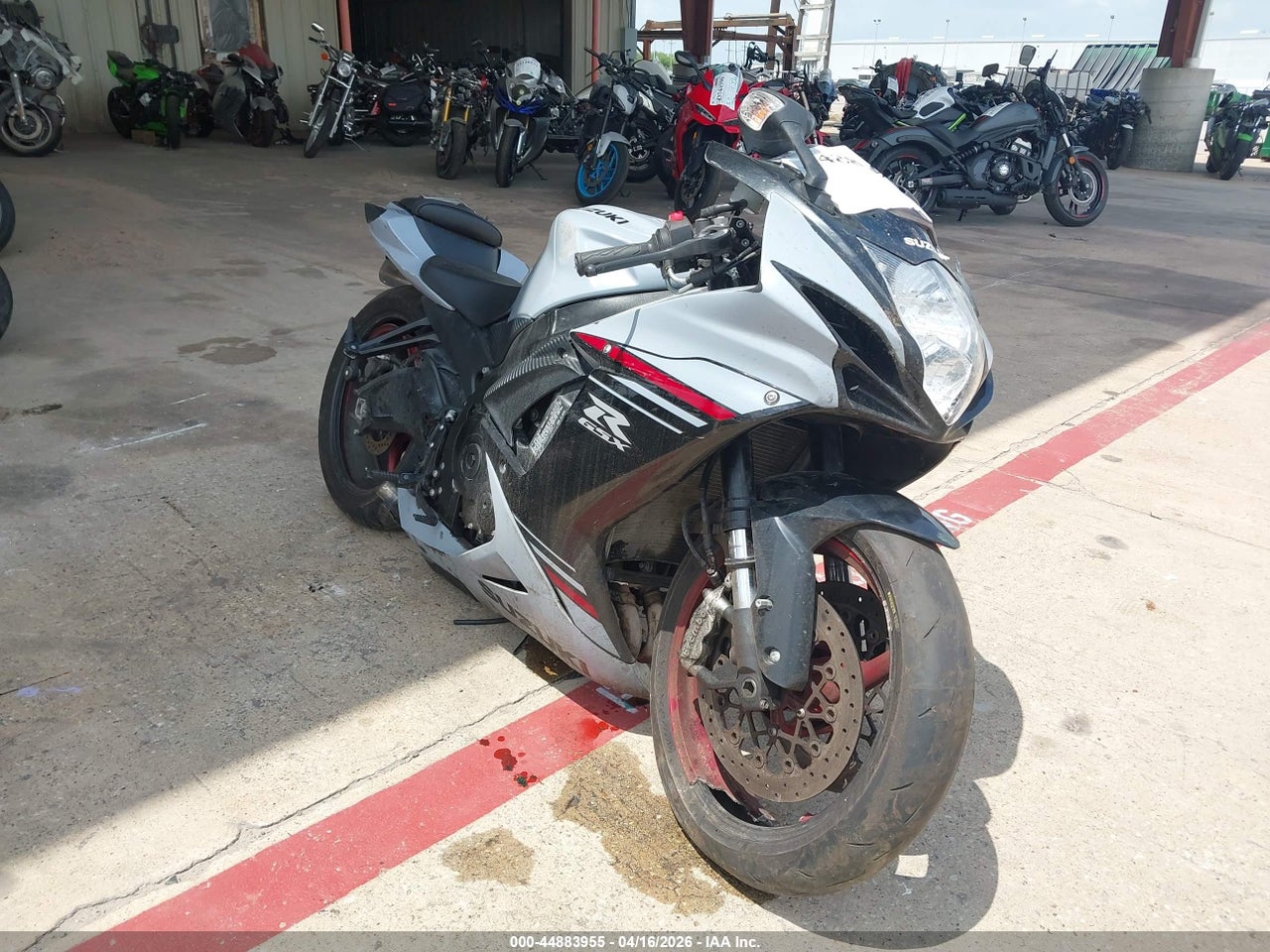 JS1GN7FA3P7****** · 2023 SUZUKI GSX-R600