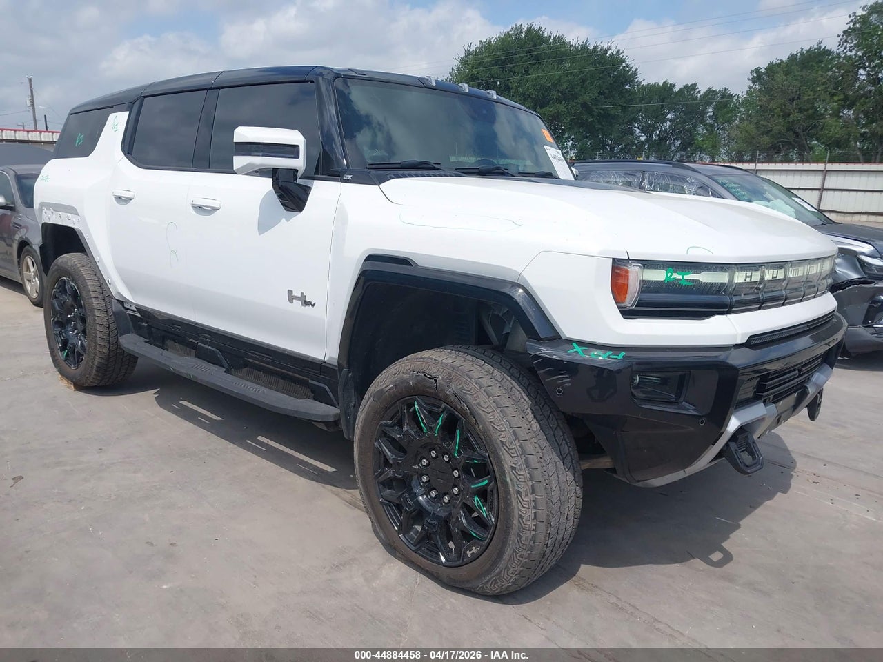 1GKB0NDE9RU****** · 2024 GMC HUMMER EV SUV 2X