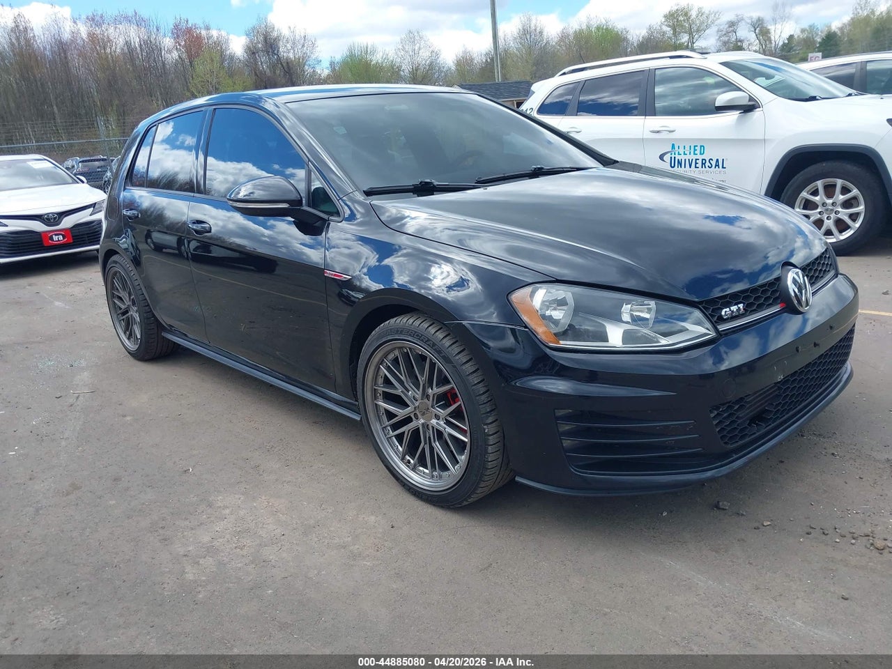3VW5T7AU6FM****** · 2015 VOLKSWAGEN GOLF GTI 2.0T S 4-DOOR