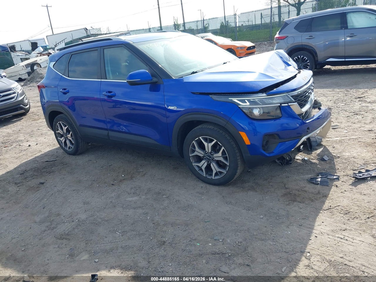 KNDERCAA8N7****** · 2022 KIA SELTOS EX