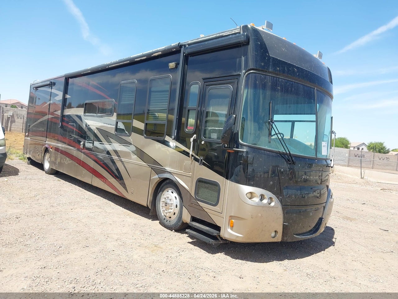 4UZAB2CY66C****** · 2006 FREIGHTLINER CHASSIS X LINE MOTOR HOME