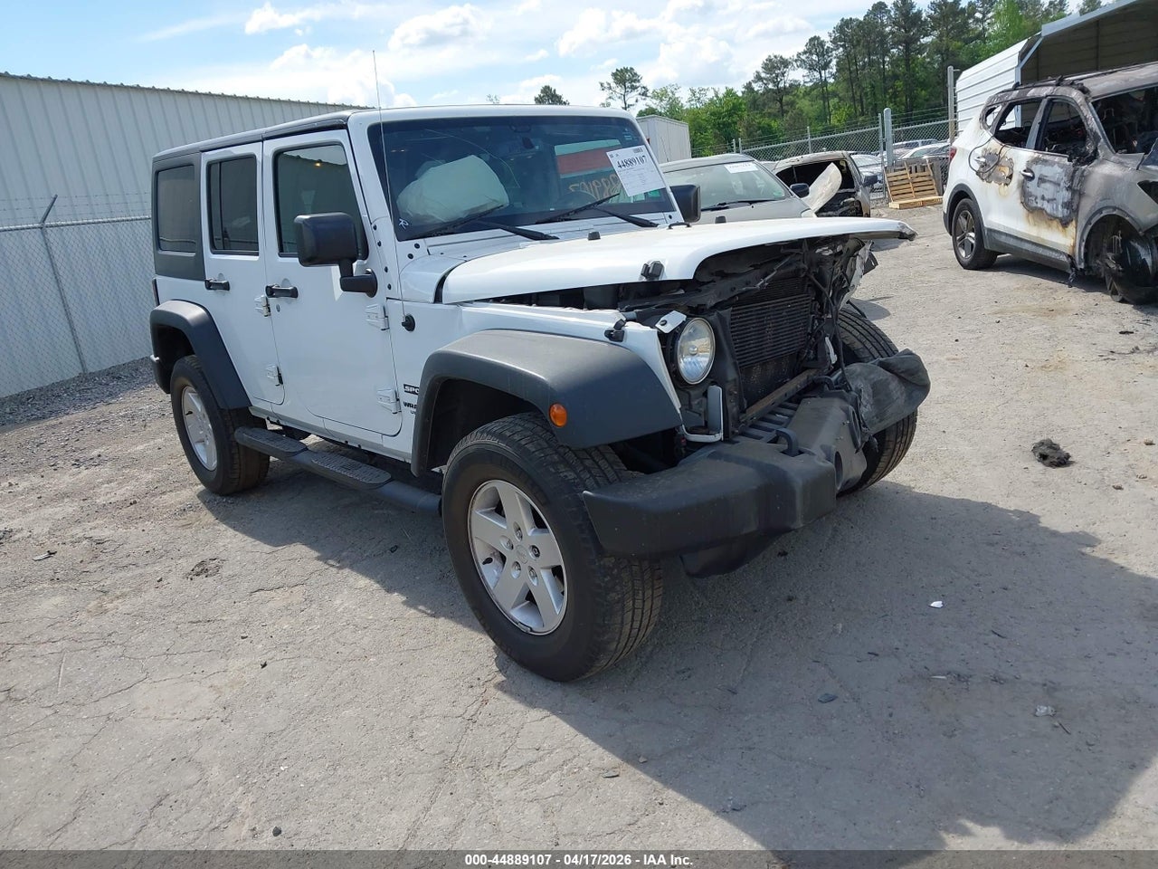 1C4BJWDG3HL****** · 2017 JEEP WRANGLER UNLIMITED SPORT 4X4