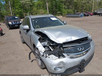 JN1BJ0HR6FM****** · 2015 INFINITI QX50 JOURNEY