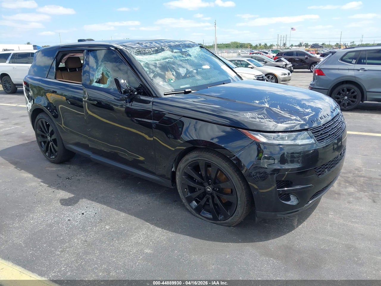 SAL1P9EU1SA****** · 2025 LAND ROVER RANGE ROVER SPORT P360 SE