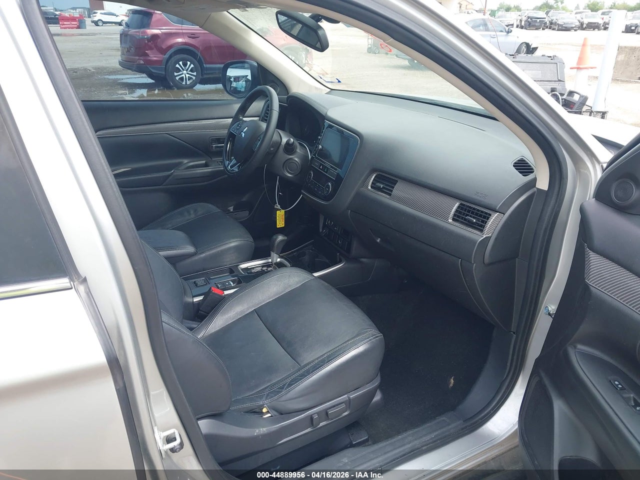2019 MITSUBISHI OUTLANDER SEL · 5/11