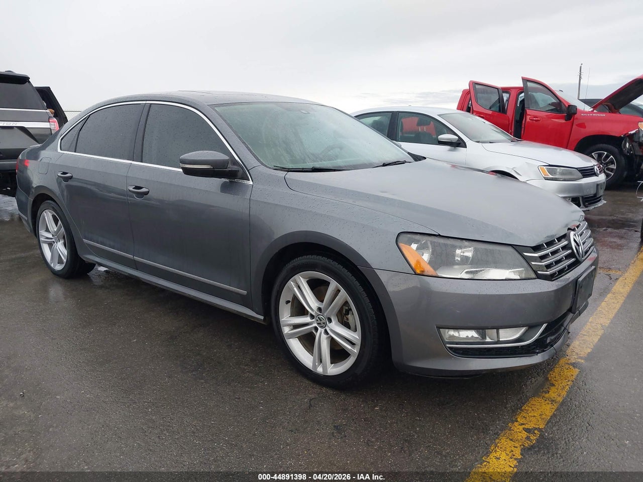 1VWCN7A39EC****** · 2014 VOLKSWAGEN PASSAT 2.0L TDI SEL PREMIUM
