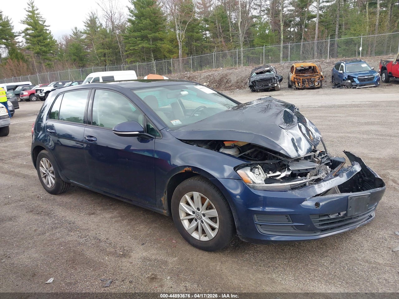 3VW217AU9FM****** · 2015 VOLKSWAGEN GOLF TSI S 4-DOOR