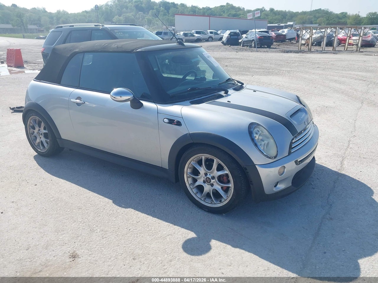 WMWRH33527T****** · 2007 MINI COOPER S