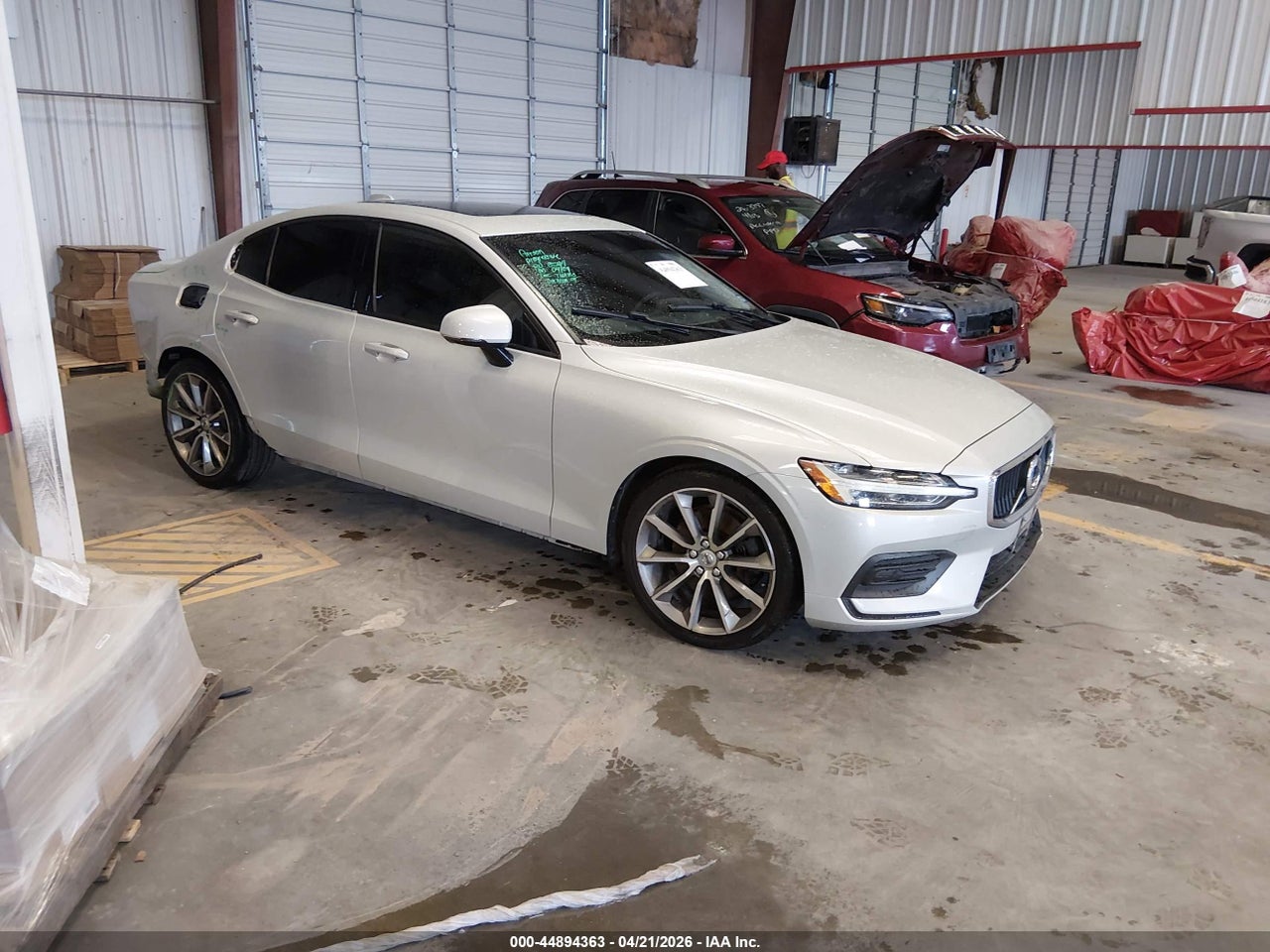 7JR102FKXKG****** · 2019 VOLVO S60 T5 MOMENTUM