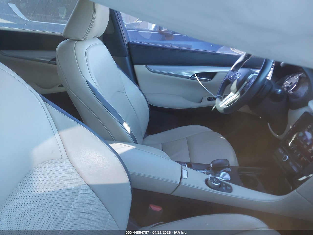 2019 INFINITI QX50 ESSENTIAL · 5/11