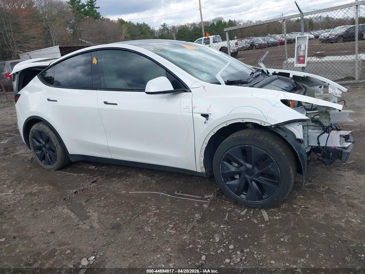 7SAYGDED0SF****** · 2025 TESLA MODEL Y LONG RANGE DUAL MOTOR REAR-WHEEL DRIVE
