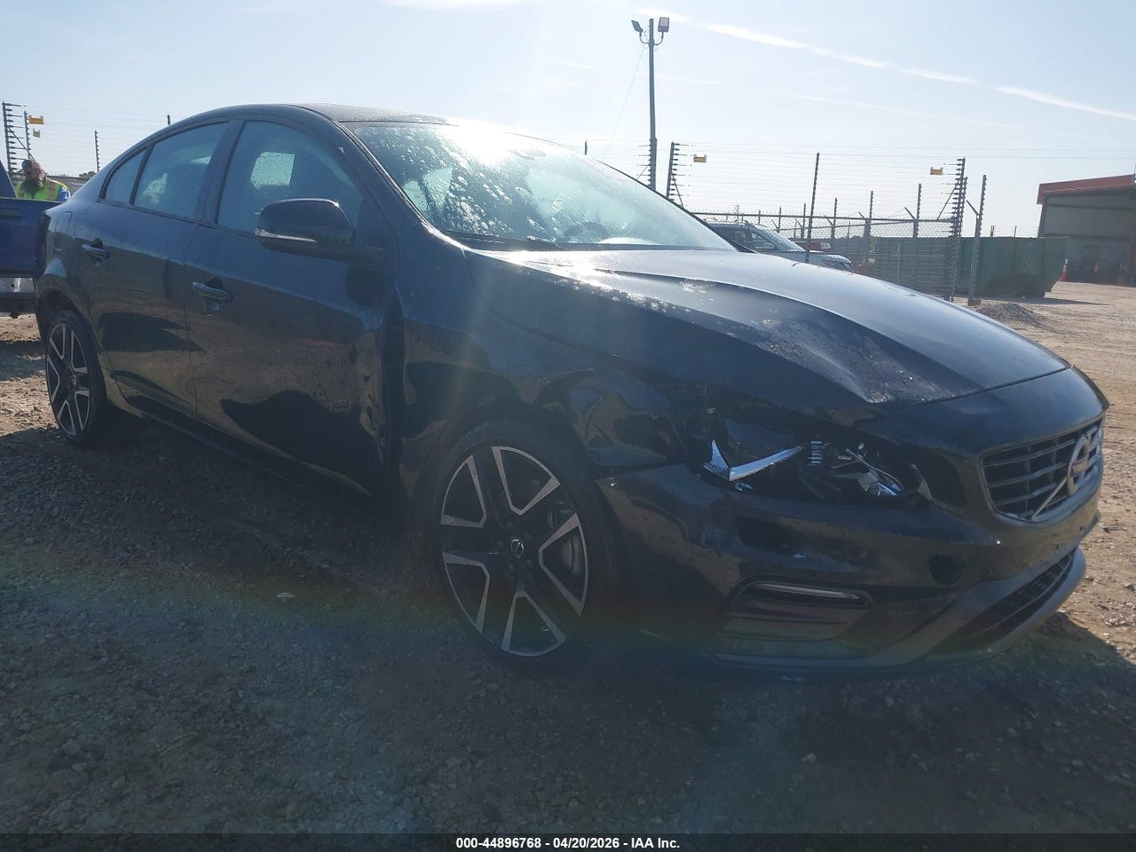 YV140MTL8H2****** · 2017 VOLVO S60 T5 DYNAMIC
