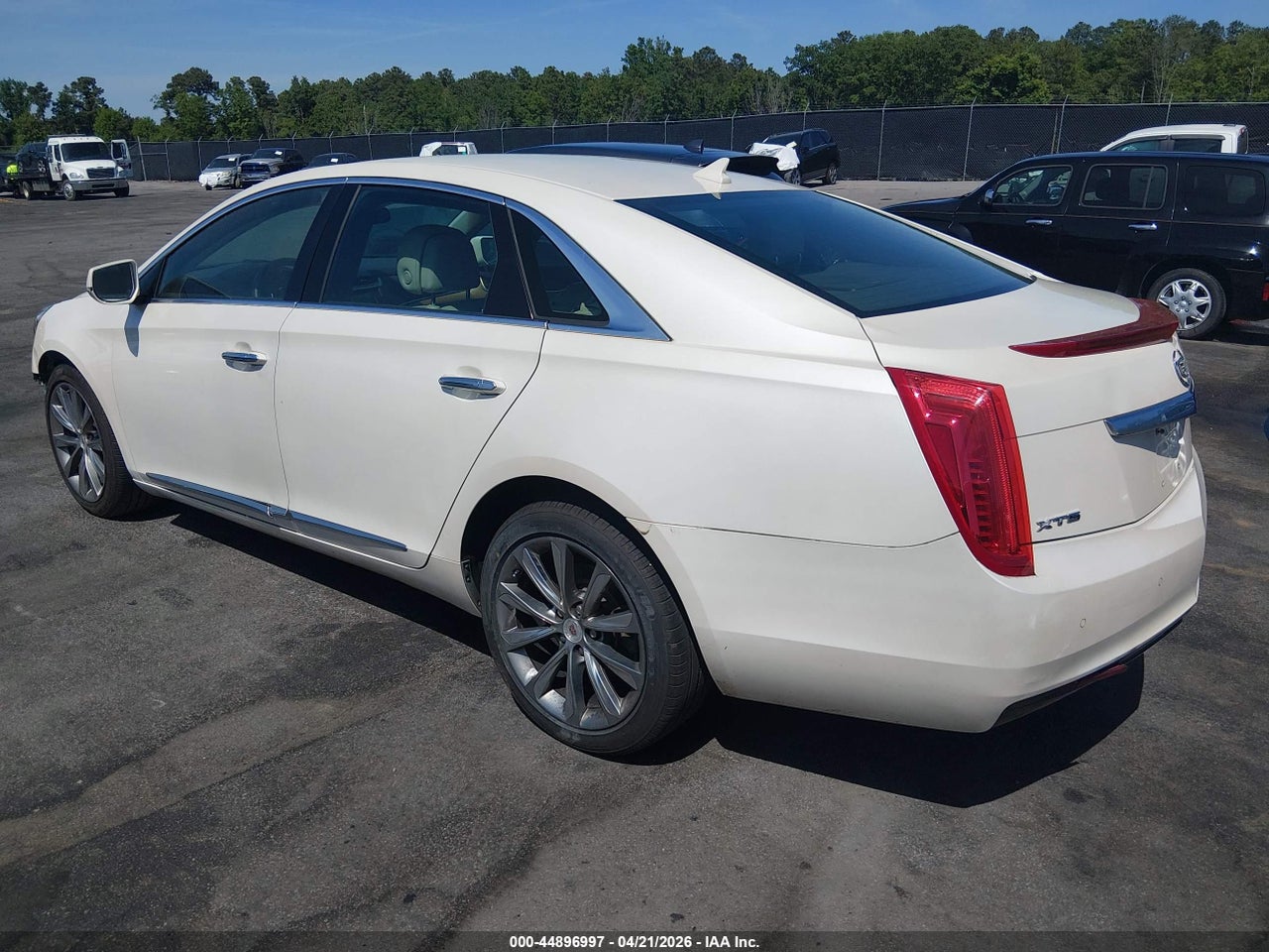 2013 CADILLAC XTS STANDARD · 3/11