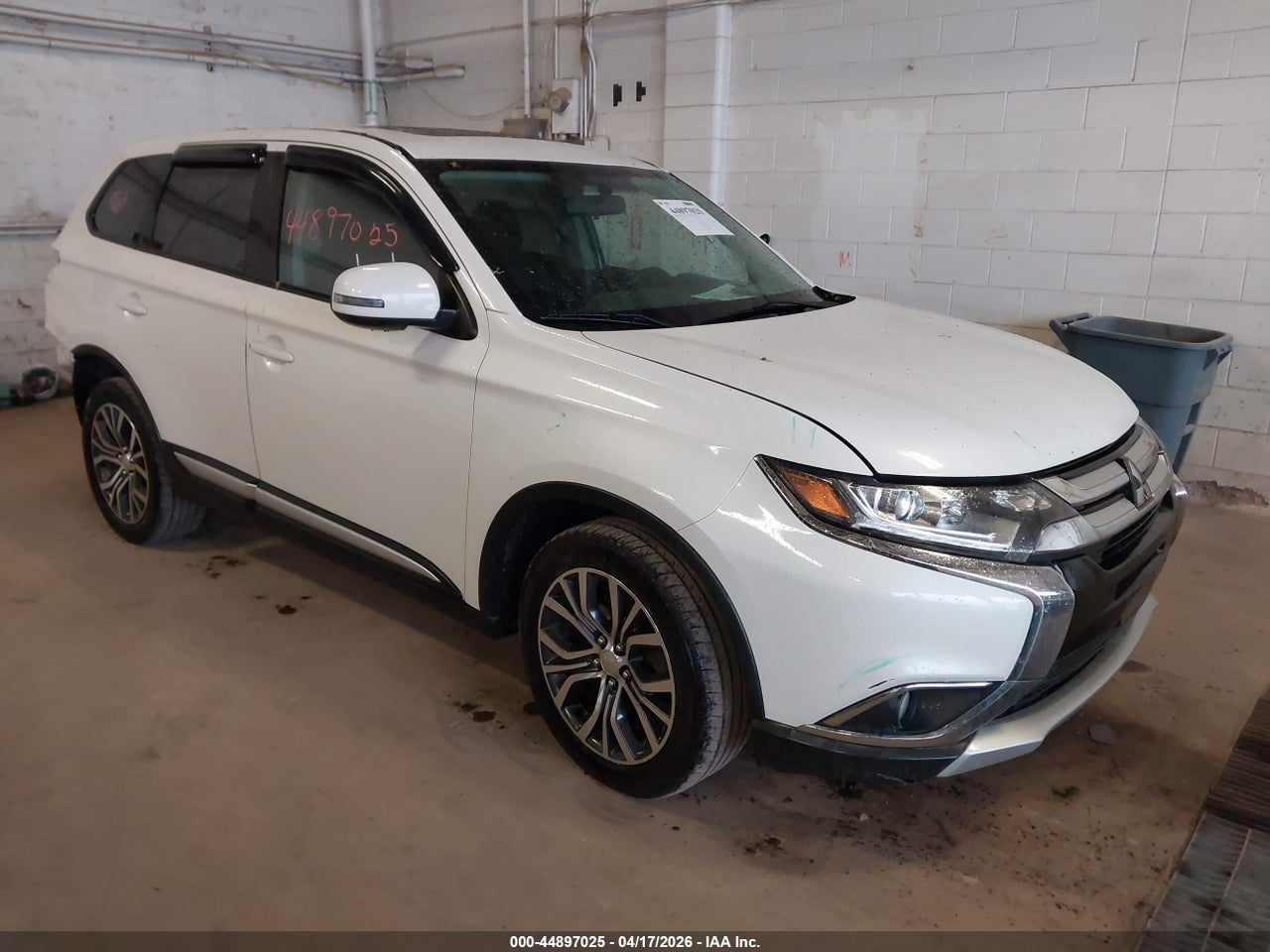 JA4AZ3A39HZ****** · 2017 MITSUBISHI OUTLANDER SE/SEL