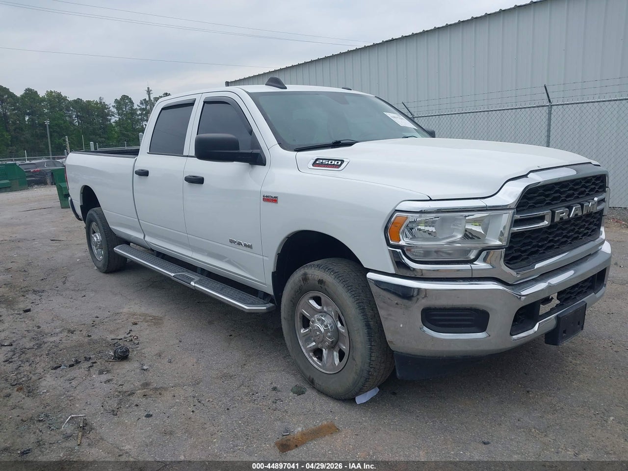 3C6UR5HJXNG****** · 2022 RAM 2500 TRADESMAN  4X4 8' BOX