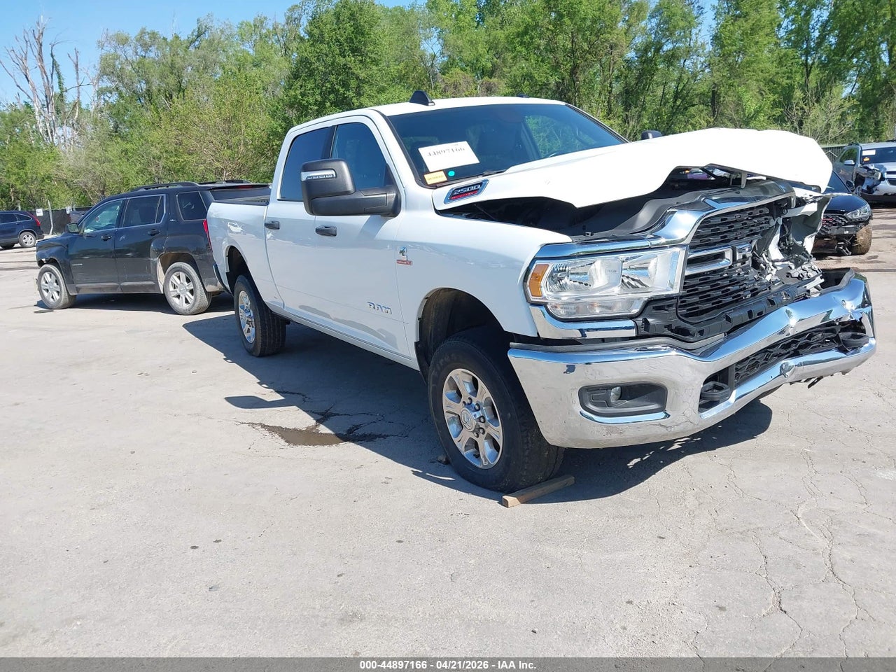 3C6UR5DL4PG****** · 2023 RAM 2500 BIG HORN  4X4 6'4 BOX