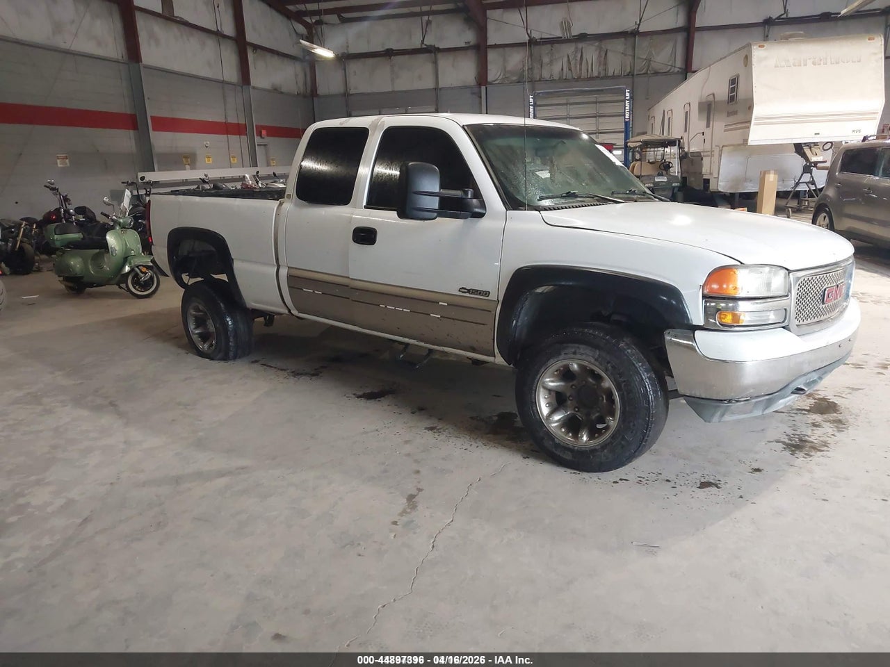 1GTGK29U6YE****** · 2000 GMC SIERRA 2500 SL