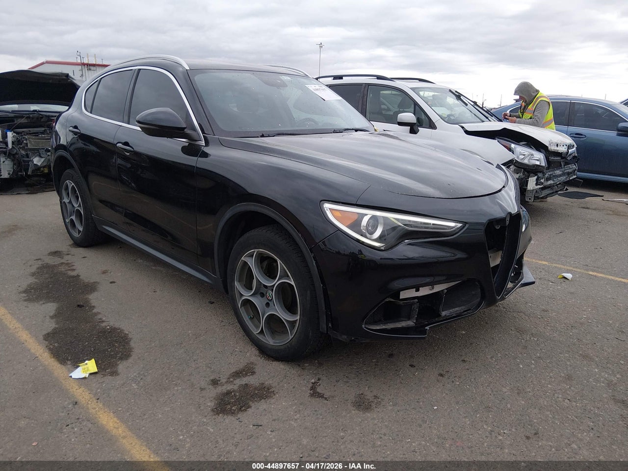 ZASFAKAN7J7****** · 2018 ALFA ROMEO STELVIO AWD