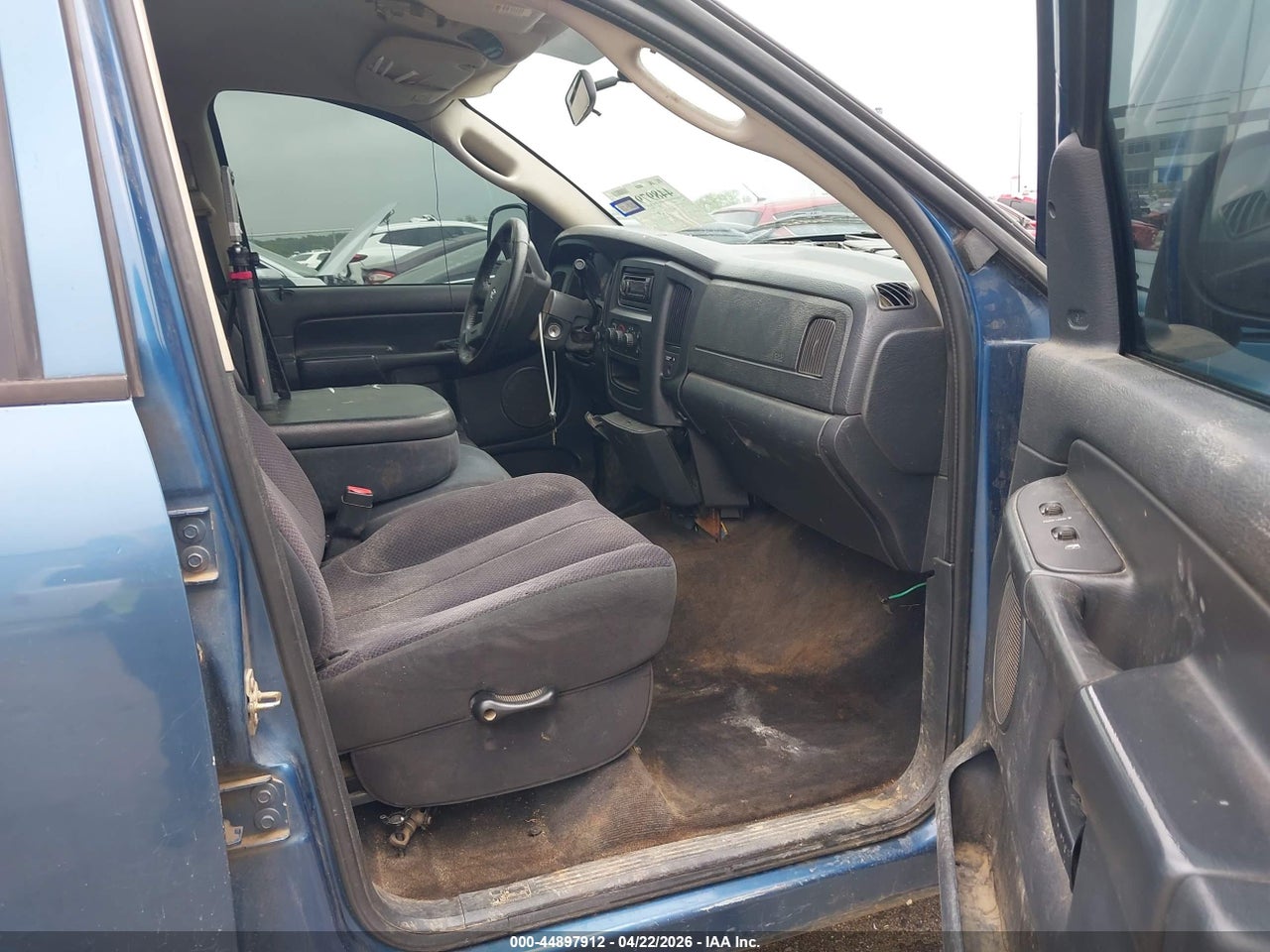 2004 DODGE RAM 1500 SLT/LARAMIE · 5/11