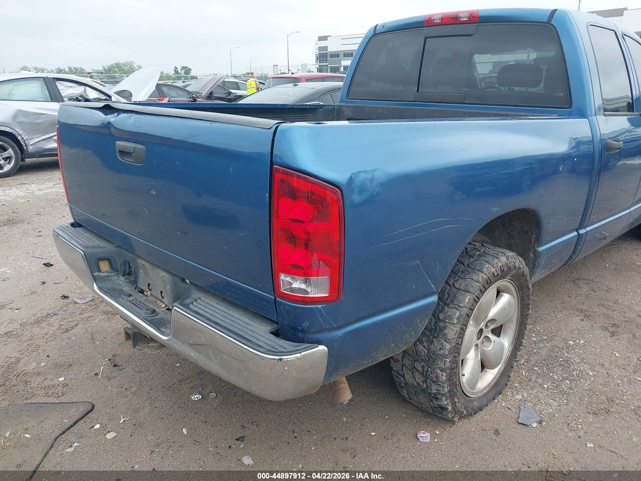 2004 DODGE RAM 1500 SLT/LARAMIE · 6/11
